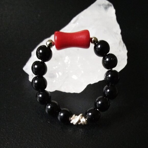Dainty BeadRing! Size 5 Genuine Coral + Black Stone Beaded Midi Knuckle Ring - Picture 4 of 6